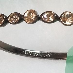GIVENCHY BRACELET